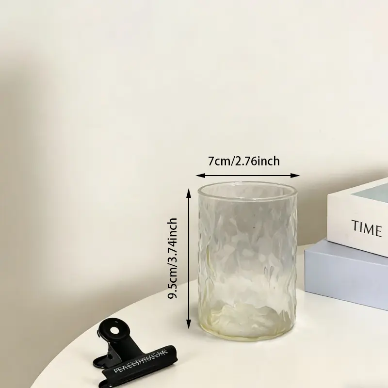 Əl ilə döyülmüş qabıqlı teksturalı şüşə qablar